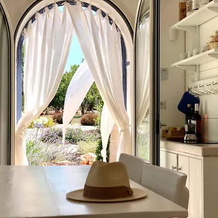 I Trulli Di Alice בית נופש צ'לייה מספיקה