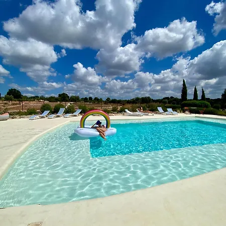 I Trulli Di Alice בית נופש צ'לייה מספיקה